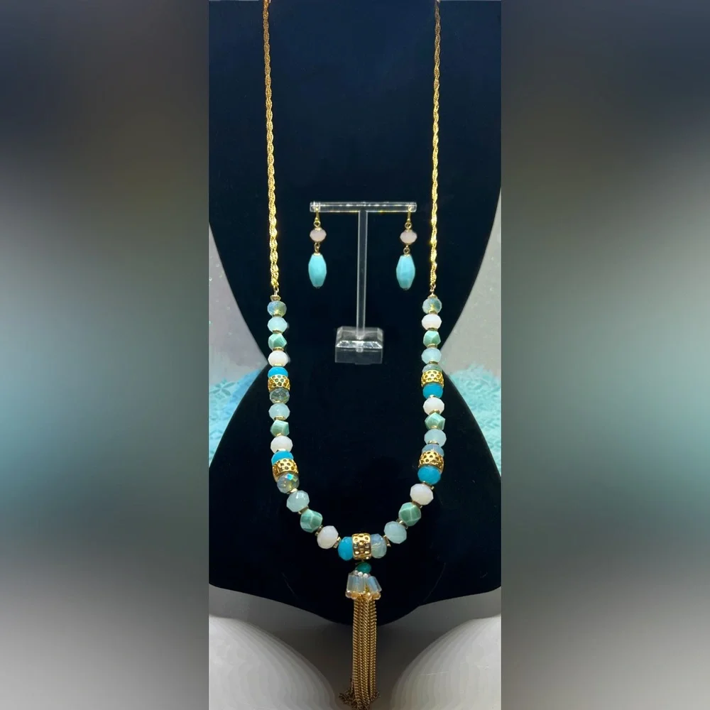 Vintage Seaside Blue Tassel Beaded Necklace - Picture 1 of 5